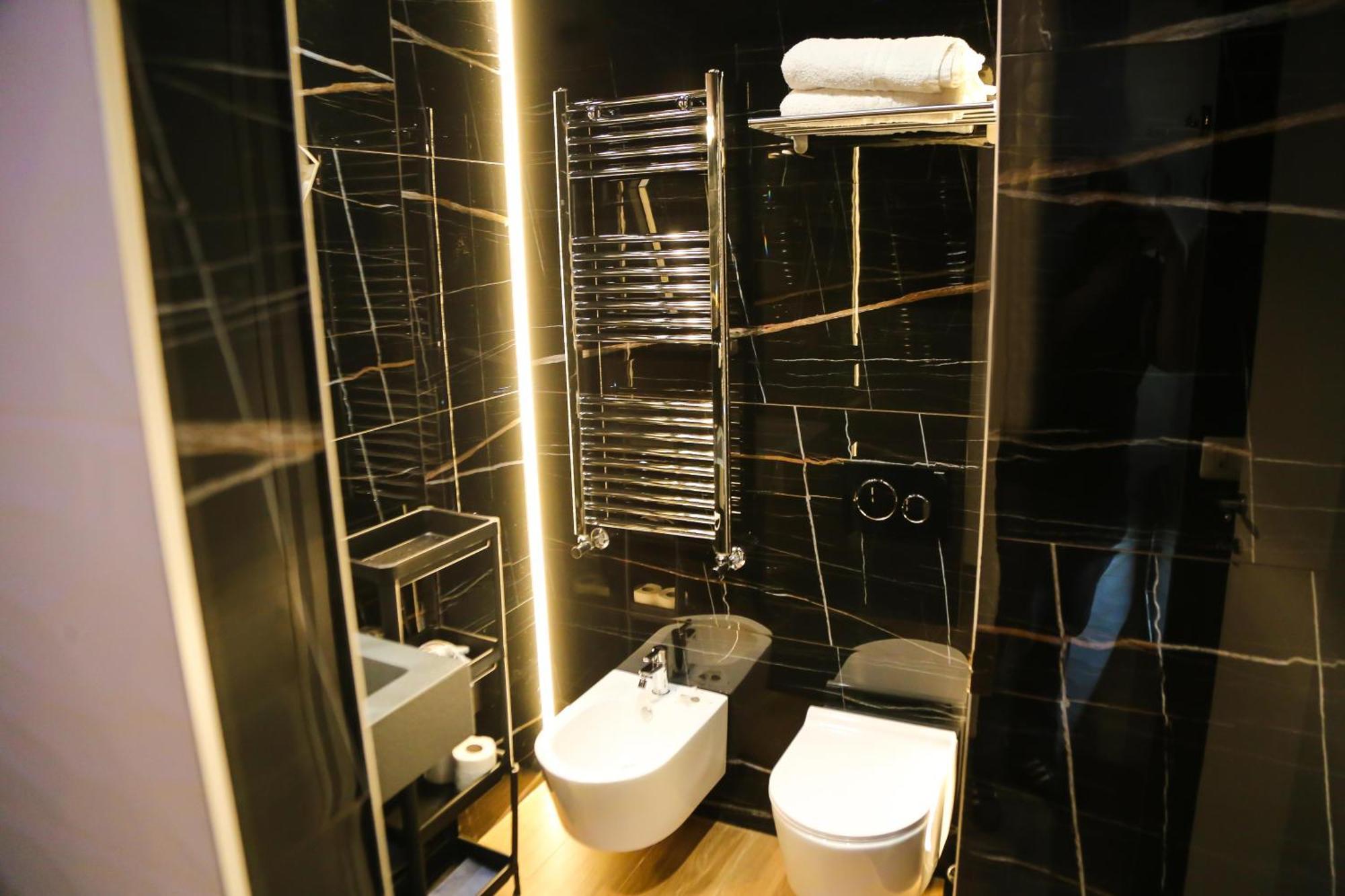 Apartamento La Dimora Di Rebecca Bari Exterior foto